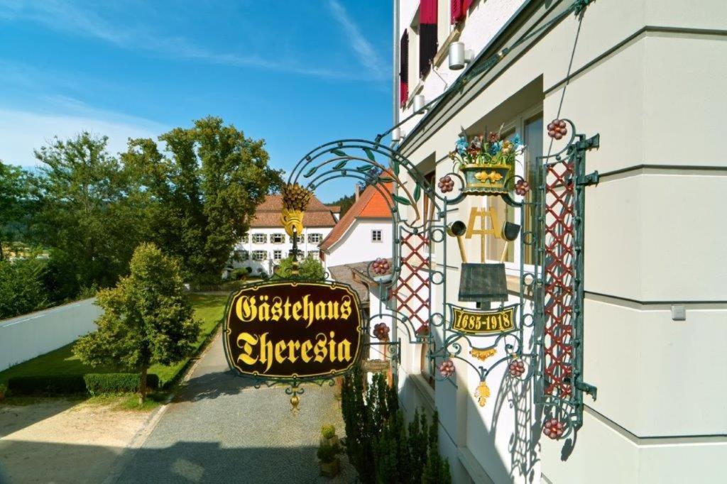 Hotel Gästehaus Theresia Garni Muhlheim an der Donau Exterior foto